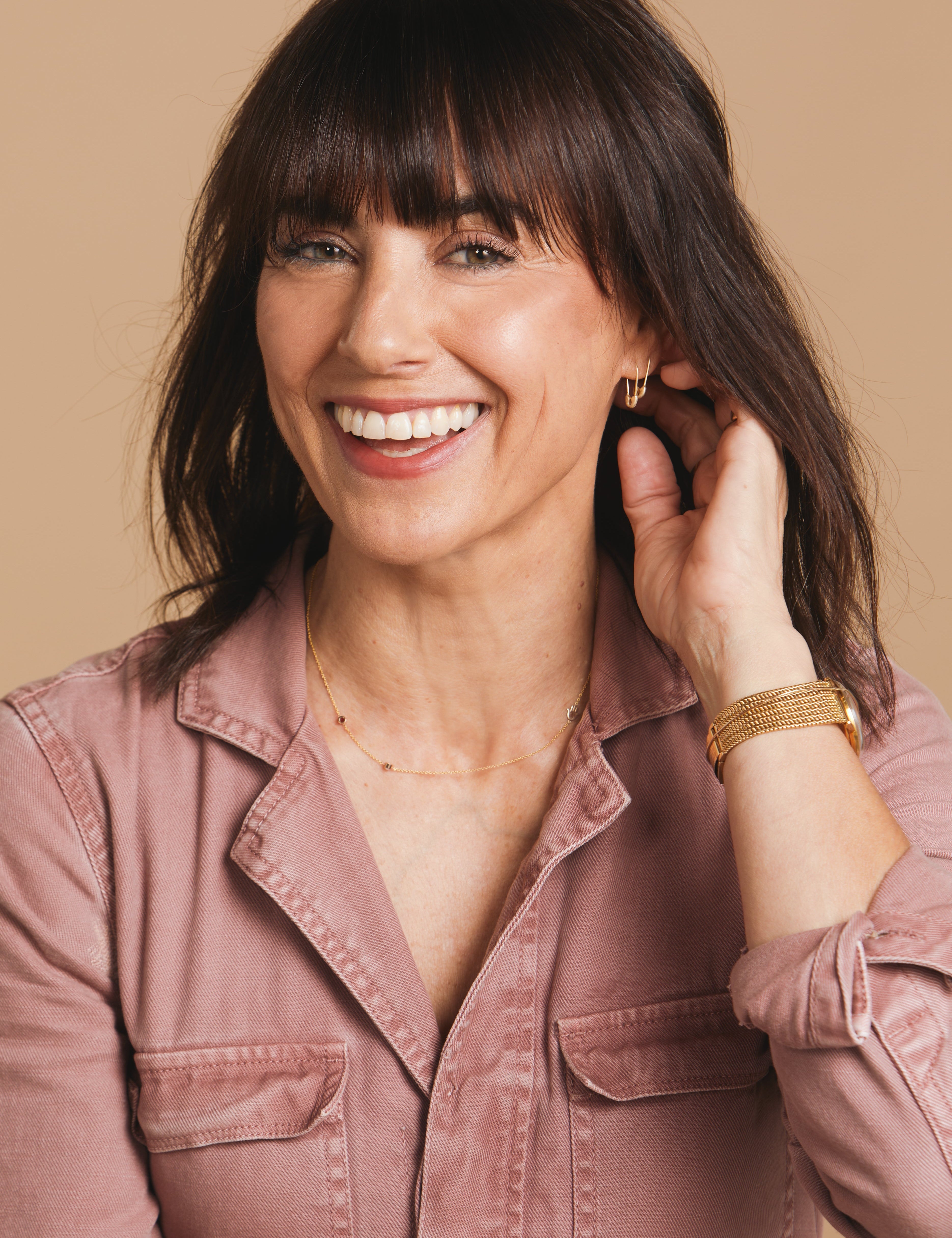 Constance Zimmer Wears Maya Brenner Asymmetrical Letter Necklace