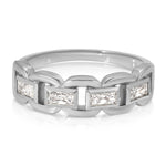 A C'est Moi Link Ring in white gold on a white background. 