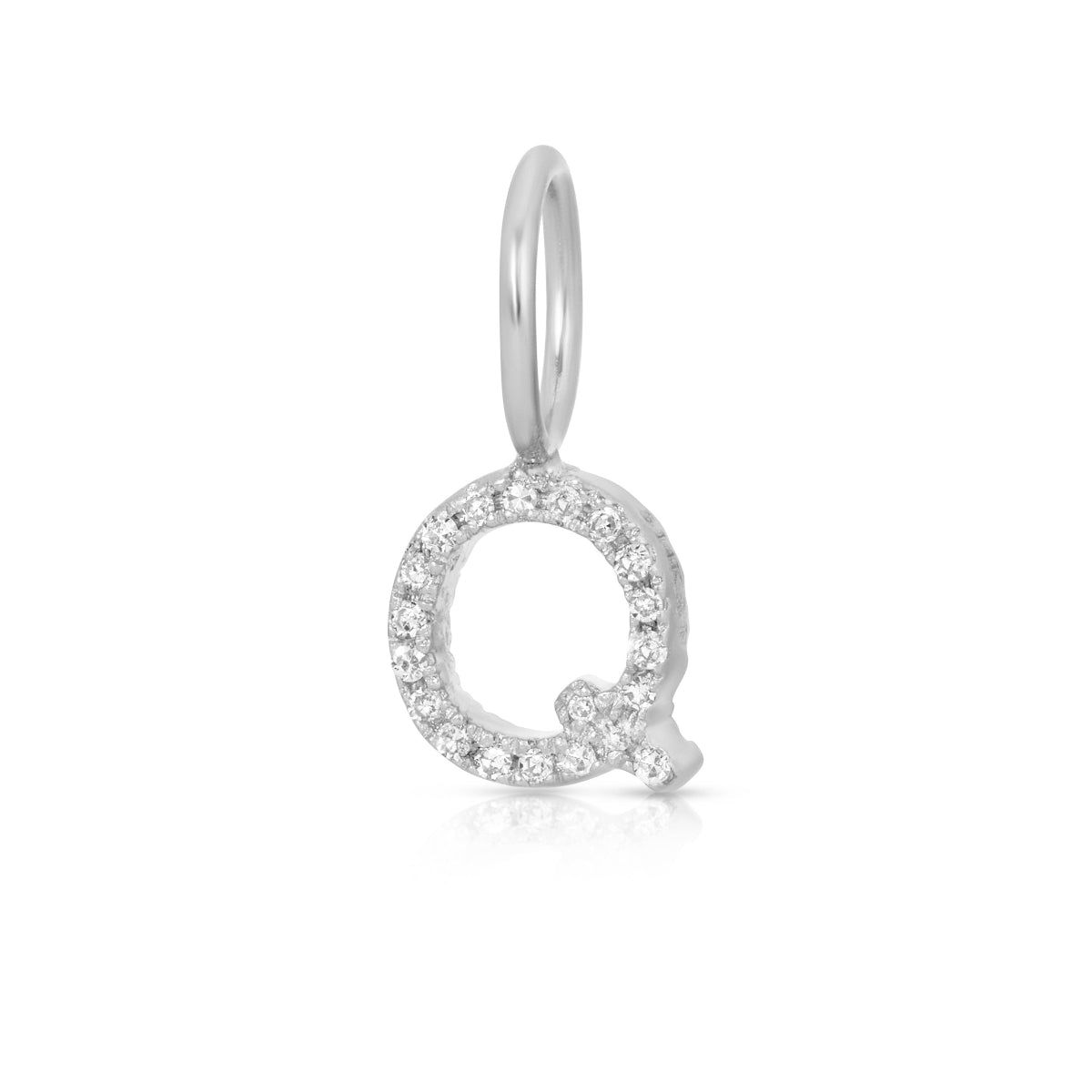 A white gold Pavé Letter Charm in Q on a white background.
