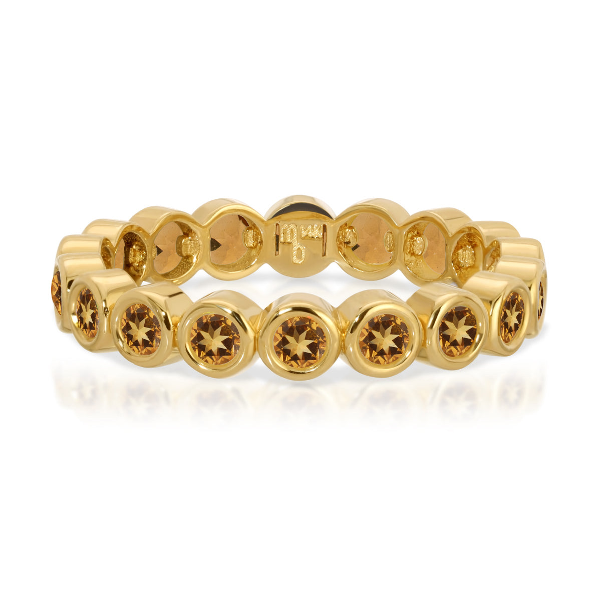 The Daisy Bouquet Ring in yellow gold on a white background.