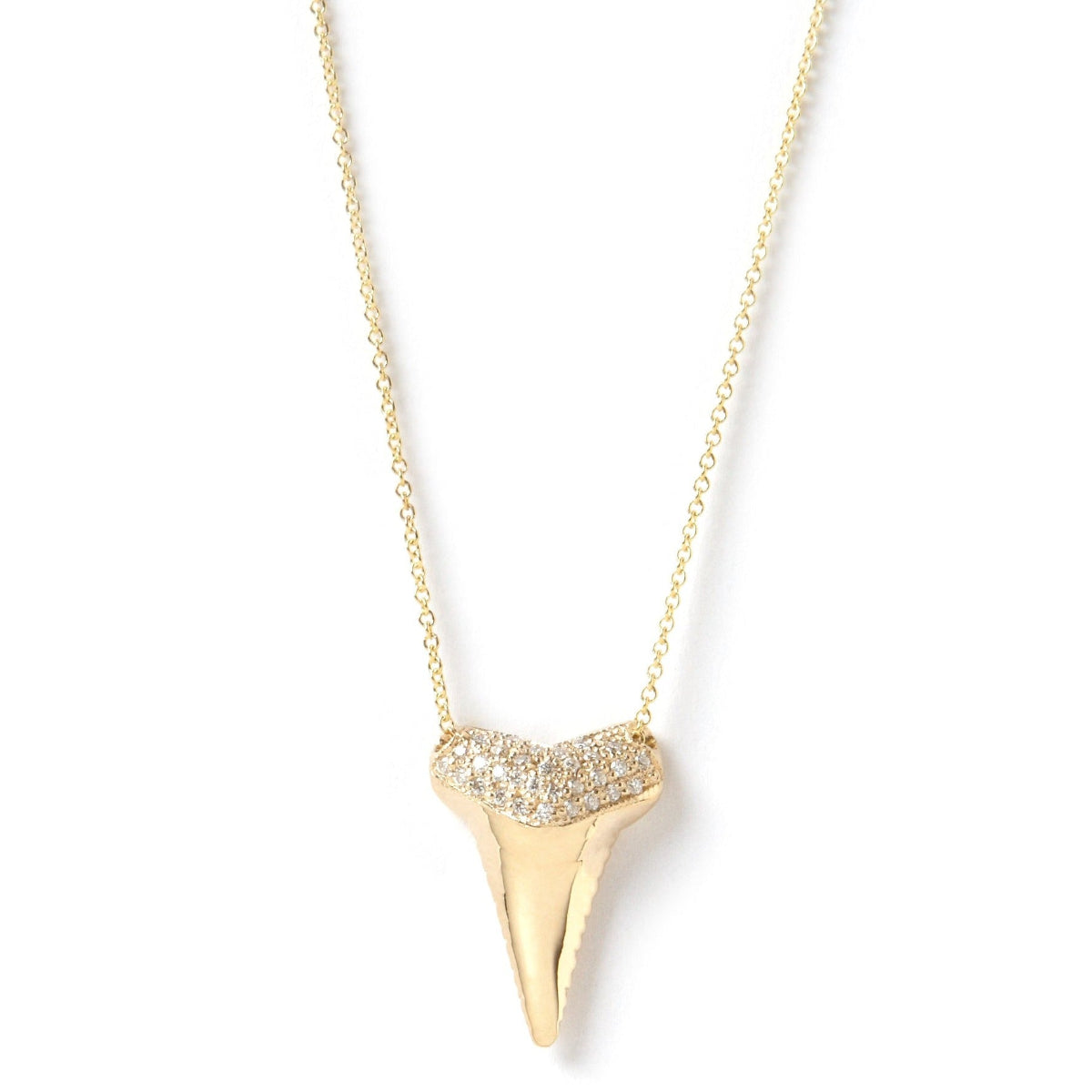 A Sharktooth Necklace with Pavé Top in yellow gold on a white background. 